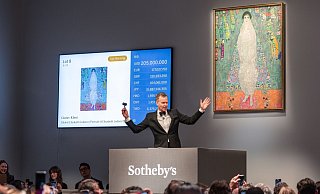 Das Klimt-Werk ist nun das zweitteuerste je bei einer Auktion versteigerte Kunstwerk. - -/Sotheby\\\'s/dpa