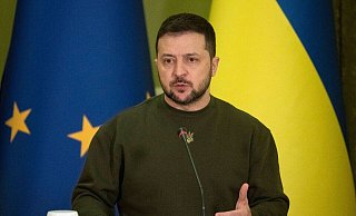 «Aber egal, wie schwer es ist und wie groß der Druck ist, wir müssen überleben», sagt der ukrainische Präsident Selenskyj über den russischen Angriffskrieg. - Efrem Lukatsky/AP/dpa/Archiv