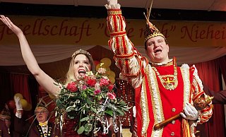 Nix helau und morgen blau! Für Prinzessin Bianca und Prinz Felix hieß es Olle meh, soweit ich seh! Und das gilt mindestens noch bis Aschermittwoch. - Josef Köhne