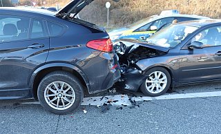 Verkehrsunfall mit Verletzten - Polizei Herford