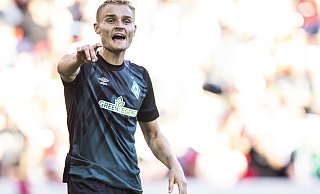 Amos Pieper, ehemaliger Spieler von Arminia Bielefeld und nun bei Werder Bremen, träumt von einer Teilnahme an der Fußball-Europameisterschaft 2024 in Deutschland. - Tom Weller