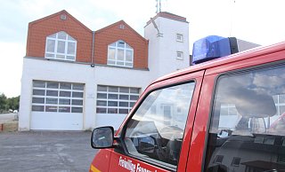 Die Sanierung des Feuerwehrgerätehauses in Peckelsheim kann beginnen. - Burkhard Battran