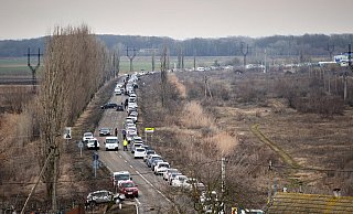 An einem solchen Grenzübergang steht auch das Auto von Sergej und seiner Frau. - Aurel Obreja