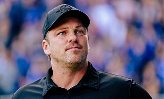 SCP-Coach Lukas Kwasniok blickt auf eine Hinrunde zurück, die für Paderborn furios begonnen hatte, um dann jedoch mit einer Sieglosserie zu enden. - Besim Mazhiqi