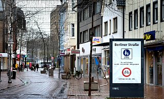 An fünf Zugängen soll die Fußgängerzone Berliner Straße samt Berliner Platz besser vor Terroranschläge geschützt werden. - Andreas Frücht