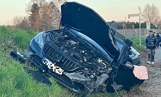 Schwerer Unfall nach Autorennen in Bielefeld. - Paul Brinkmann