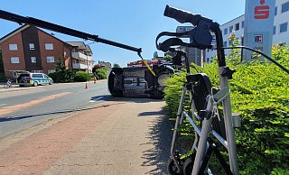 Die 81-jährige Frau wartete mit ihrem Rollator auf die Einsatzkräfte. - Gerald Dunkel