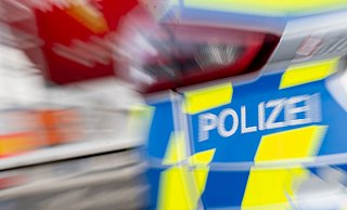 Die Polizei erwischte die Raser auf der Bundesstraße 64 bei Höxter. - dpa