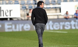 Samir Arabi hat das Feld geräumt. Nun ist die Frage, wie es weitergehen soll bei Abstiegskandidat Arminia. - Christian Weische