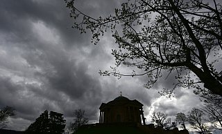 Laut Experten könnte die Sonne vorübergehend wieder verschwinden. Die ausgiebigen Regenschauer der vergangenen Wochen seien aber erstmal vorbei. - Bernd Weißbrod