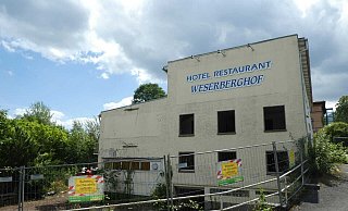 Wird abgerissen: Der Weserberghof in Höxter. - Michaela Bast