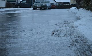 Der Deutsche Wetterdienst warnt stellenweise vor Glätte. - Désirée Winter