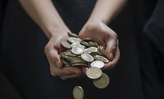 Größere Bargeldsummen oder Scheine erbeutete der Bankräuber nicht. - dpa