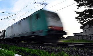 Der 79-Jährige kam bei dem Unfall mit leichten Verletzungen davon. - Symbolbild: dpa