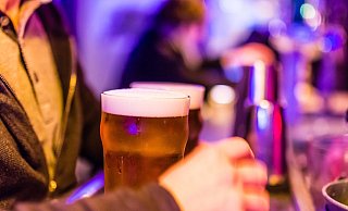 Besucher in Kneipen müssen aufgrund der Pandemie ihre Adresse hinterlassen. - Pixabay