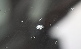 Mehrmals ist auf Fensterscheiben in Kirchlengern geschossen worden. - Dirk Windmöller