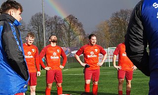 Hoffnungsstreif: Die enttäuschten Spieler des SC Herford. - Andreas Gerth