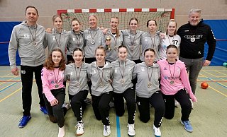 Die B-Jugend-Bezirksmeisterinnen der JSG 07 spielen um einen Platz in der Verbands- oder gar Oberliga. - Peter Unger