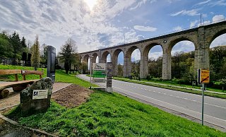 Die Bühne unter dem Viadukt soll allen Vereinen und der Altenbekener Bevölkerung zugutekommen. - Marion Wessels