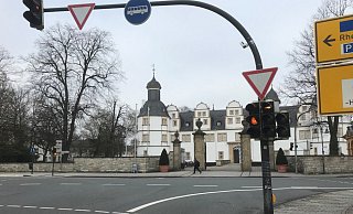 Die Schlosskreuzung in Schloß Neuhaus. Auch diese wird demnächst anders geschaltet. - Stadt Paderborn