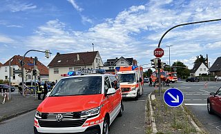 Polizei und Rettungsdienst rückten am Donnerstagnachmittag zu dem Unfall in Gütersloh aus. - Thorsten Heß