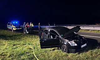 Der Kleinwagen mit polnischem Kennzeichen hatte im Bereich des Kofferraums Feuer gefangen. - Thorsten Heß