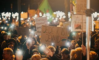 Nach der Demonstration in Paderborn und im Kreisgebiet verzeichnen Parteien mehr Mitglieder. - Besim Mazhiqi