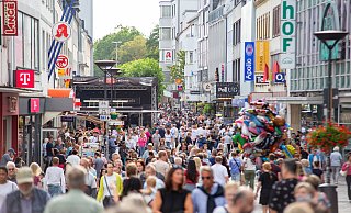So voll ist die Paderborner Innenstadt nur zu Libori und an einigen anderen besonderen Tagen. Ihre Attraktivität ist ein wichtiger Standortfaktor. - Niklas Tüns