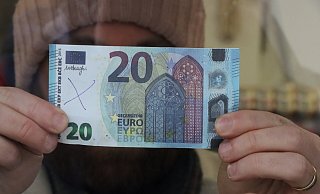 In Minden sind derzeit falsche 20-Euro-Scheine im Umlauf. Zum Glück sind sie leicht zu erkennen. - Jan Henning Rogge