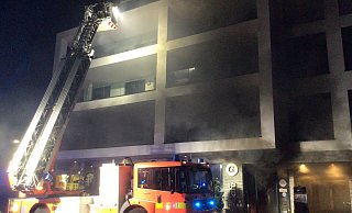 Bei dem Feuer Ende September ist eine Bäckerei-Filiale in Nachbarschaft zum Paderborner Nordbahnhof ausgebrannt. - Feuerwehr Paderborn