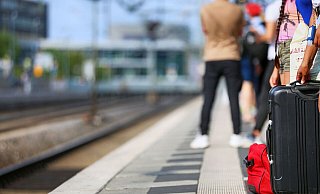 Zugreisende müssen weiterhin Geduld aufbringen, - Sarah Jonek