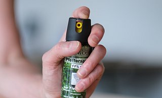 In der Nacht zu Sonntag wurde ein 20-Jähriger mit Pfefferspray besprüht. - (c) Copyright 2024, dpa (www.dpa.de). Alle Rechte vorbehalten