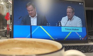 Beim Deutschlandtag der Jungen Union wurde es ungemütlich für Armin Laschet (l.). - Svenja Ludwig