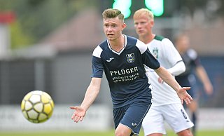 Leerlauf: Trotz großem Bemühen gelang Fabian Brosowski und dem SC Wiedenbrück kein Sieg über den FC Wegberg-Beeck. - Jens Dünhölter