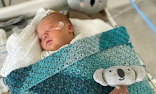 Das Baby von der A33 heißt Mateo und wurde am Sonntag um 19.35 Uhr geboren. Er wog bei seiner Geburt 2.930 Gramm und war 50 Zentimeter groß. - St. Vincenz-Kliniken
