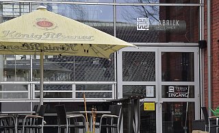 Mitte Dezember ist die "Fabrick" an der Carl-Bertelsmann-Straße in die Winterpause gegangen – jetzt im Frühjahr werden sich die Türen nicht wieder öffnen. - Jens Dünhölter