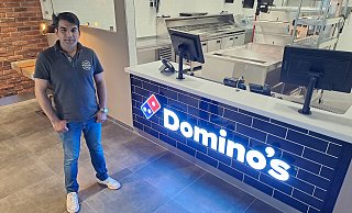Hassan Toquir freut sich schon auf den Start in der Dominos-Filiale. - Peter Heidbrink