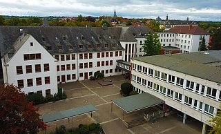 Das Bürener Liebfrauengymnasium soll aufwendig modernisiert werden. - Stadt Büren
