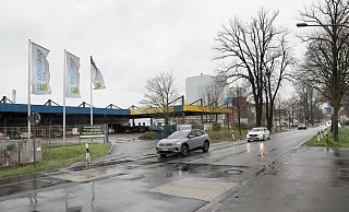 Der Edeka-Großhandelsmarkt an der Bielefelder Straße schließt. Der genaue Zeitpunkt steht allerdings noch nicht fest. - Frank-Michael Kiel-Steinkamp