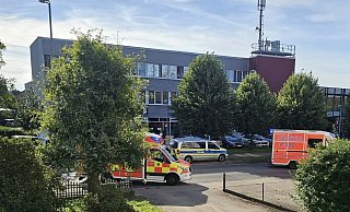 Der Rettungsdienst war mit vielen Fahrzeugen vor Ort. - privat