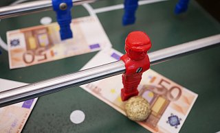 Bei Fußballspielen der 3. Liga und in zwei Regionalligen soll es zu Manipulationen gekommen sein. - Pixabay