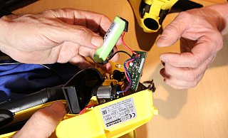 So manch defekte Geräte lassen sich mit ein paar Handgriffen wieder reparieren. - Björn Kenter (Symbolfoto)