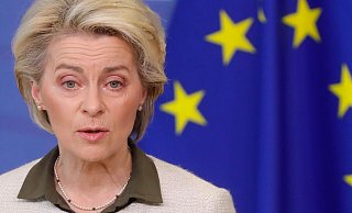 Ursula von der Leyen ist eine deutsche Politikerin ist die Präsidentin der Europäischen Kommission. - Stephanie LECOCQ / POOL / AFP