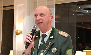 Werner Paulfeuerborn bekommt bei den Wahlen 26 Gegenstimmen. Der enttäuschte Brudermeister nimmt die Wahl nur an, „weil es keinen Nachfolger gibt“. - Andreas Berenbrinker