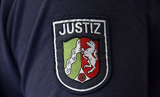 Der Angeklagte wurde vor Gericht freigesprochen. - picture alliance / Panama Pictures