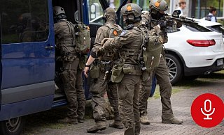 In der aktuellen Podcastfolge geht es um die Amoktat an einem Bielefelder Berufskolleg und ein Frühwarnsystem der Polizei, das derartige Geschehnisse verhindern soll. - Oliver Krato