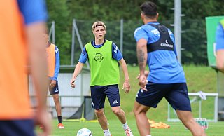 Felix Götze, hier im Trainngslager in Österreich, wechselte von Rot-Weiss Essen zum SC Paderborn. - Oliver Krato