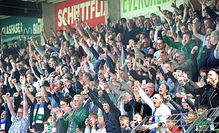 Die Stehplatz-Dauerkarte kostet 125 Euro. - Andreas Fruecht