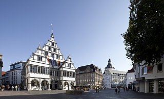 Die Stadt Paderborn leitet eine umfangreiche Konsolidierung ihres Haushalts ein. Drastische Kostensteigerungen sind der Grund. - Matthias Groppe