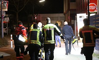 Bei der Auseinandersetzung wurde ein 44-jähriger Familienvater schwer verletzt und ins Krankenhaus gebracht. - Claus Frickemeier